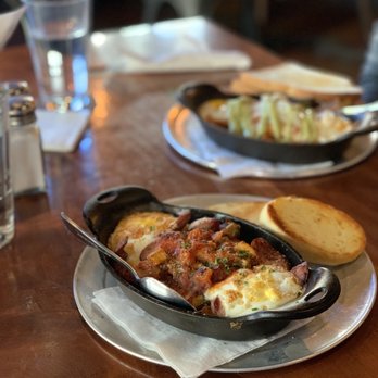 Beardslee Public House - Andouille skillet - Breweries Near Me - Bothell, Washington