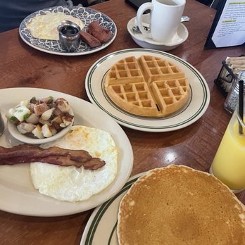 The Buttermilk Cafe - Comfort Food Near Me - New Braunfels, Texas The Buttermilk Cafe - Comfort Food Near Me - New Braunfels, Texas