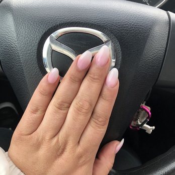 Lee Nails - Nail Salons Near Me - Chicago, Illinois