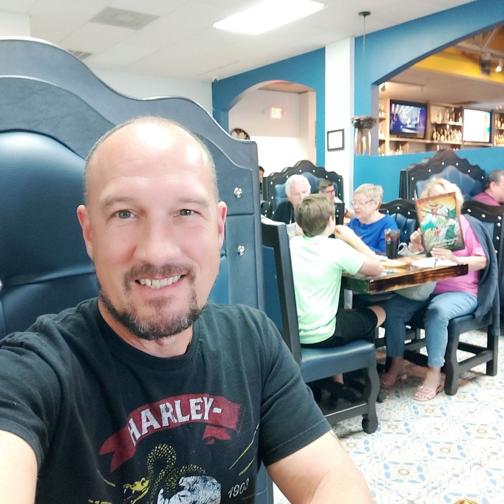 El Mezcal Mexican Restaurant Mount Dora - Me  ...and the dining room - Mexican Near Me - Mt Dora, Florida