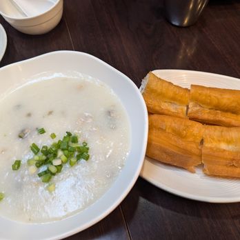Inshou Cafe - Pork and preserved egg porridge with Chinese donuts - Chinese Near Me - San Mateo, California