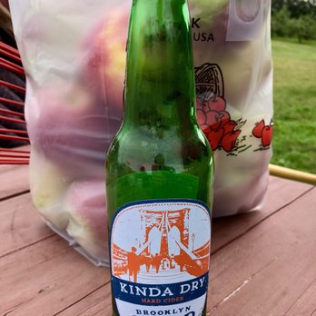 Twin Star Orchards - One of their ciders and a peck of apples ($15 per bag U-pick) - Pizza Near Me - New Paltz, New York