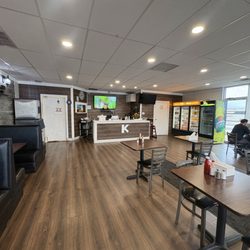King of shawarma & kabob - Overview of the dining area