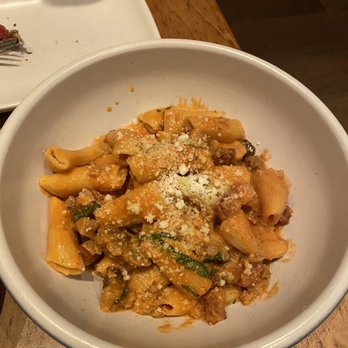 North Italia - Spicy Rigatoni Vodka - Pizza Near Me - El Segundo, California North Italia - Spicy Rigatoni Vodka - Pizza Near Me - El Segundo, California