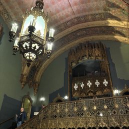 The lobby is gorgeous.