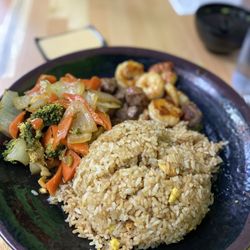 Edamame Ramen Hibachi & Boba - Steak and shrimp hibachi