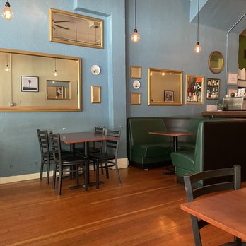 Taproot Cafe & Bar - Inside - Juice Bars & Smoothies Near Me - Seattle, Washington Taproot Cafe & Bar - Inside - Juice Bars & Smoothies Near Me - Seattle, Washington