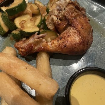 Limón - rotisserie chicken - Peruvian Near Me - Mountain View, California Limón - rotisserie chicken - Peruvian Near Me - Mountain View, California