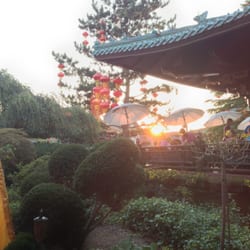 Asia Summernight - Sunset in China town