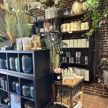 Hudson Flower Shop - Florists Near Me - Hudson, Wisconsin