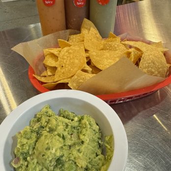 L&M Taqueria - Guacamole, chips and salsas - Mexican Near Me - Fishers, Indiana L&M Taqueria - Guacamole, chips and salsas - Mexican Near Me - Fishers, Indiana
