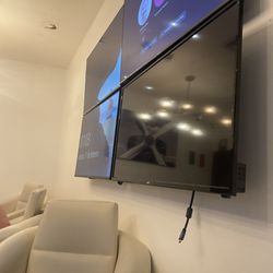 The Lounge - TVs on wall that were not working? Or not on.