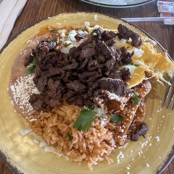 El Camino Cafe - Red chilaquiles w carne asada, the sauce on the chilaquiles was really good - Mexican Near Me - Tustin, California El Camino Cafe - Red chilaquiles w carne asada, the sauce on the chilaquiles was really good - Mexican Near Me - Tustin, California