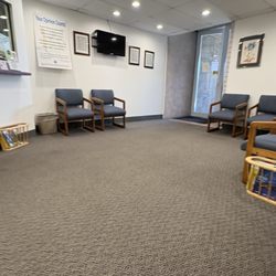 Maurice Vincent, MD - CareMore Medical Group - Lobby - new location