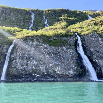 Phillips Cruises & Tours - Boat Tours Near Me - Whittier, Alaska