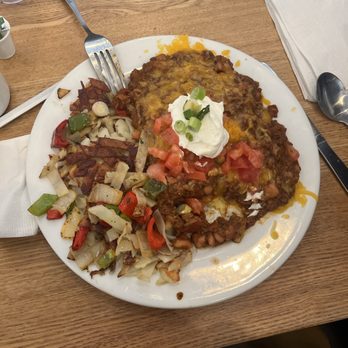 Jongewaard's Bake n Broil - American Near Me - Long Beach, California