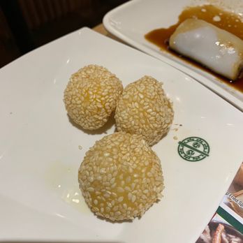 Tim Ho Wan - Hell's Kitchen - Lava Custard Sesame Ball ($5.50) - Dim Sum Near Me - New York, New York Tim Ho Wan - Hell's Kitchen - Lava Custard Sesame Ball ($5.50) - Dim Sum Near Me - New York, New York