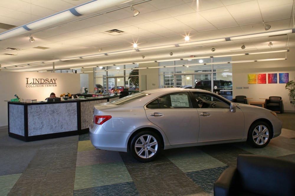 LINDSAY COLLISION CENTER SPRINGFIELD 29 Photos & 99 Reviews 5555 Industrial Dr, Springfield