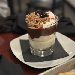 The Hollow - Sundae