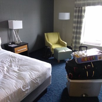Holiday Inn Express & Suites Jackson - Nice lay out - Hotels Near Me - Jackson, Michigan