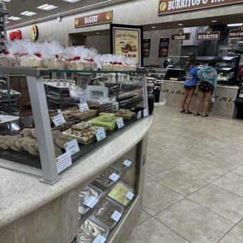 Buc-ee’s - Gas Stations Near Me - Florence, South Carolina