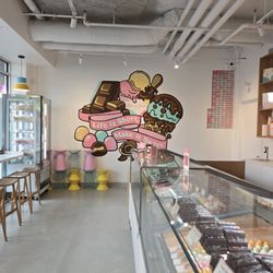 Life Is Sweet Confections