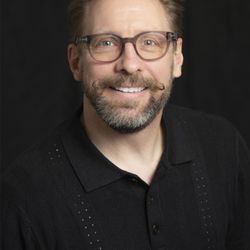 M&M Eye Institute - Bradley Freestone, OD