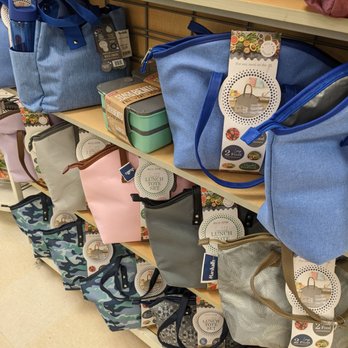 Marshalls - Lunch bags - Department Stores Near Me - Nashville, Tennessee