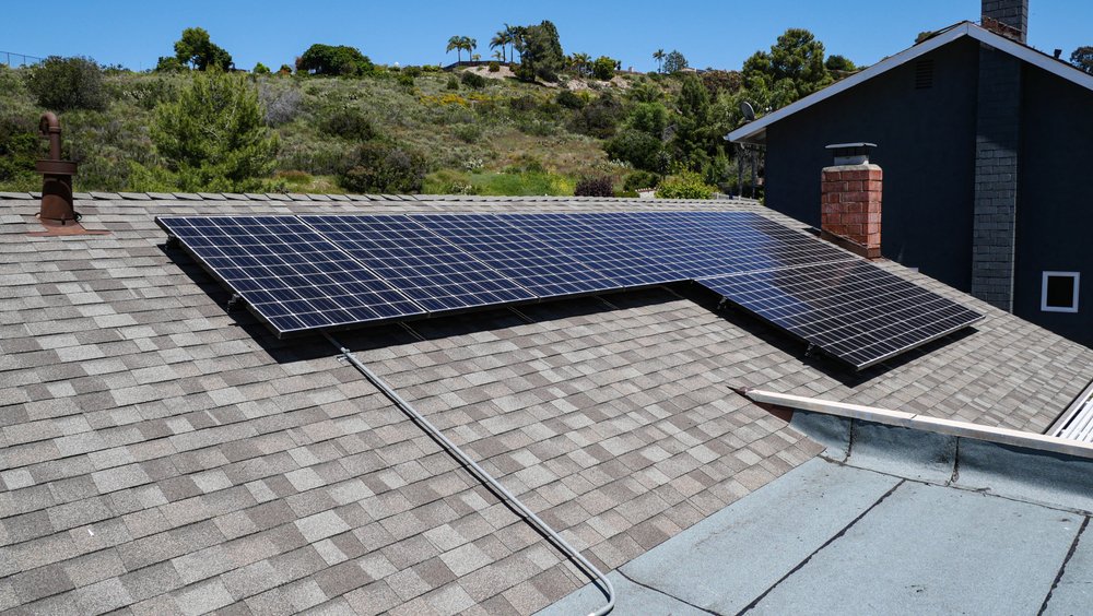 Slide of Finest City Roofing