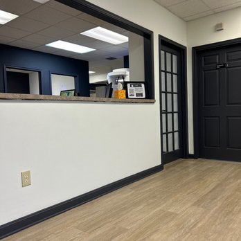 Pearl Dental Care of Florence - Front desk - General Dentistry Near Me - Florence, Kentucky
