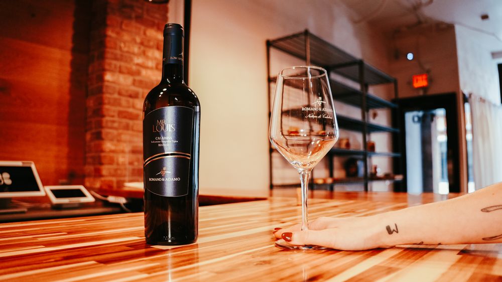 Calandrino's Old City Vino