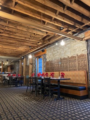 Spice & Tonic - Indian Cuisine & Bar by null