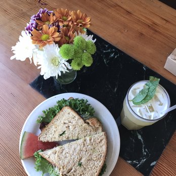 Mezzo - BLTA - Sandwiches Near Me - Berkeley, California