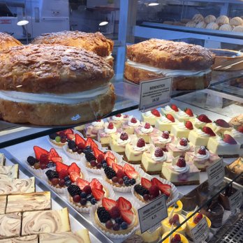 Breka Bakery & Cafe - Bakeries Near Me - Vancouver, British Columbia