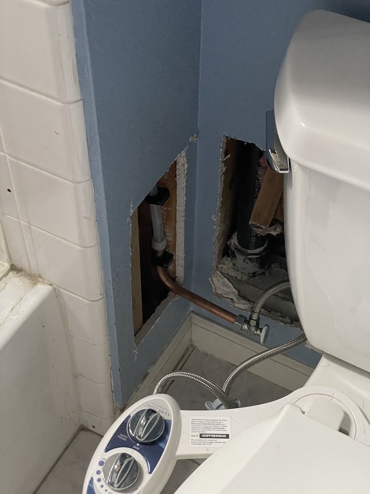 Slide of Leak Finders