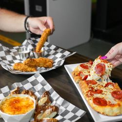 X-Golf Annapolis - X-Golf Annapolis Food