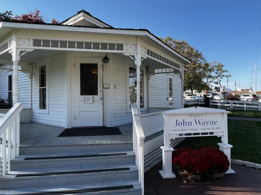 John Wayne Birthplace Museum Photo éditorial - Image du museum, wayne: 58494381