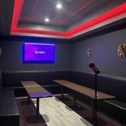 H Voice Karaoke - VIP Booths
