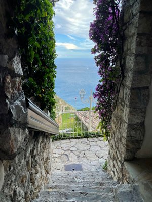 Hôtel Château de La Chèvre d’Or by null