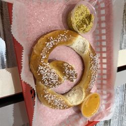 Beervana Taphouse - Pretzel. Very hot, soft, and fresh.