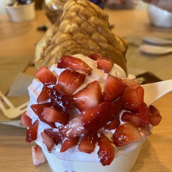 Bliss - Taro with strawberries - Ice Cream & Frozen Yogurt Near Me - Novato, California Bliss - Taro with strawberries - Ice Cream & Frozen Yogurt Near Me - Novato, California