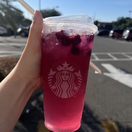 Dragon fruit refresher