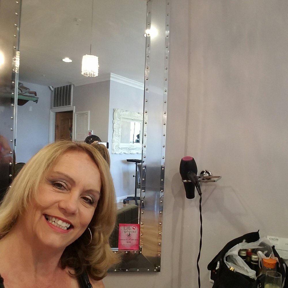 Dolce Salon - Hair Salons Near Me - Carlsbad, California