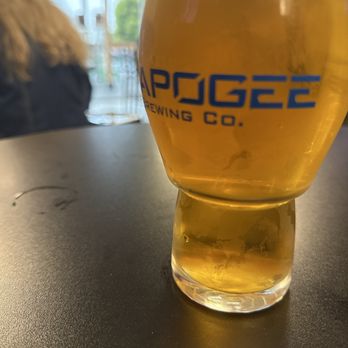 Apogee Brewing - Aurora - 2024 GABF Bronze Medal winner - Brewpubs Near Me - Grover Beach, California Apogee Brewing - Aurora - 2024 GABF Bronze Medal winner - Brewpubs Near Me - Grover Beach, California