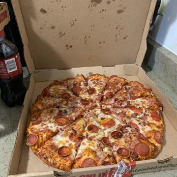 Mountain Mike's Pizza - Large Pepperoni pizza with bacon - Pizza Near Me - Fresno, California