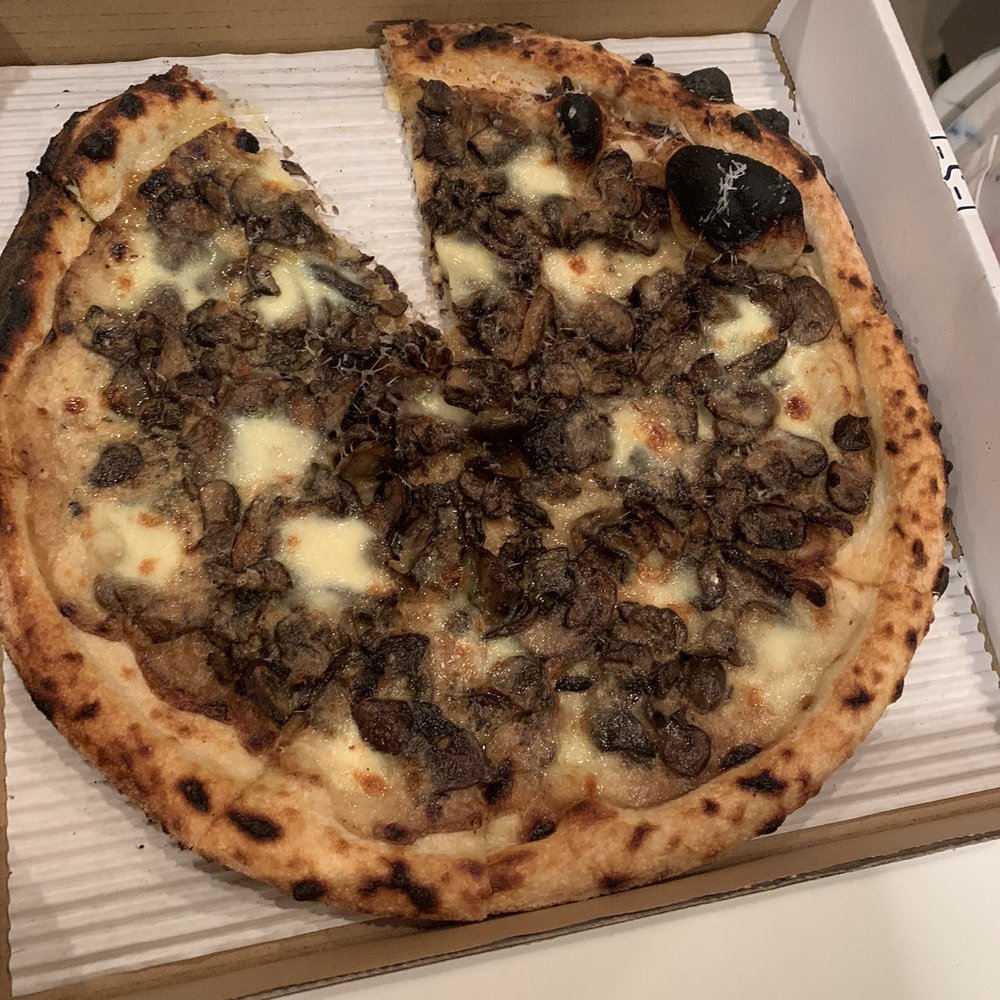 Sprezzatura - Pizza Near Me - Vancouver, British Columbia