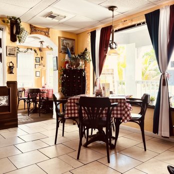Alsace french bistro - Front dining area - French Near Me - Tierra Verde, Florida Alsace french bistro - Front dining area - French Near Me - Tierra Verde, Florida