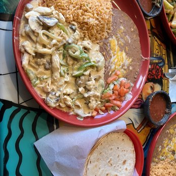 Tapatio Mexican Restaurant - Pollo a La Crema - Mexican Near Me - Bellevue, Washington Tapatio Mexican Restaurant - Pollo a La Crema - Mexican Near Me - Bellevue, Washington