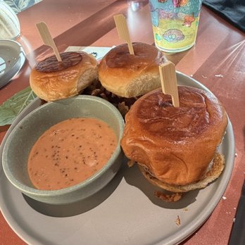 Bounce Delray Beach - Steakhouse Sliders - Sports Bars Near Me - Delray Beach, Florida
