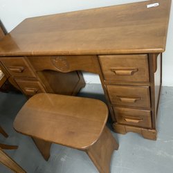 Matthews Consignment Warehouse